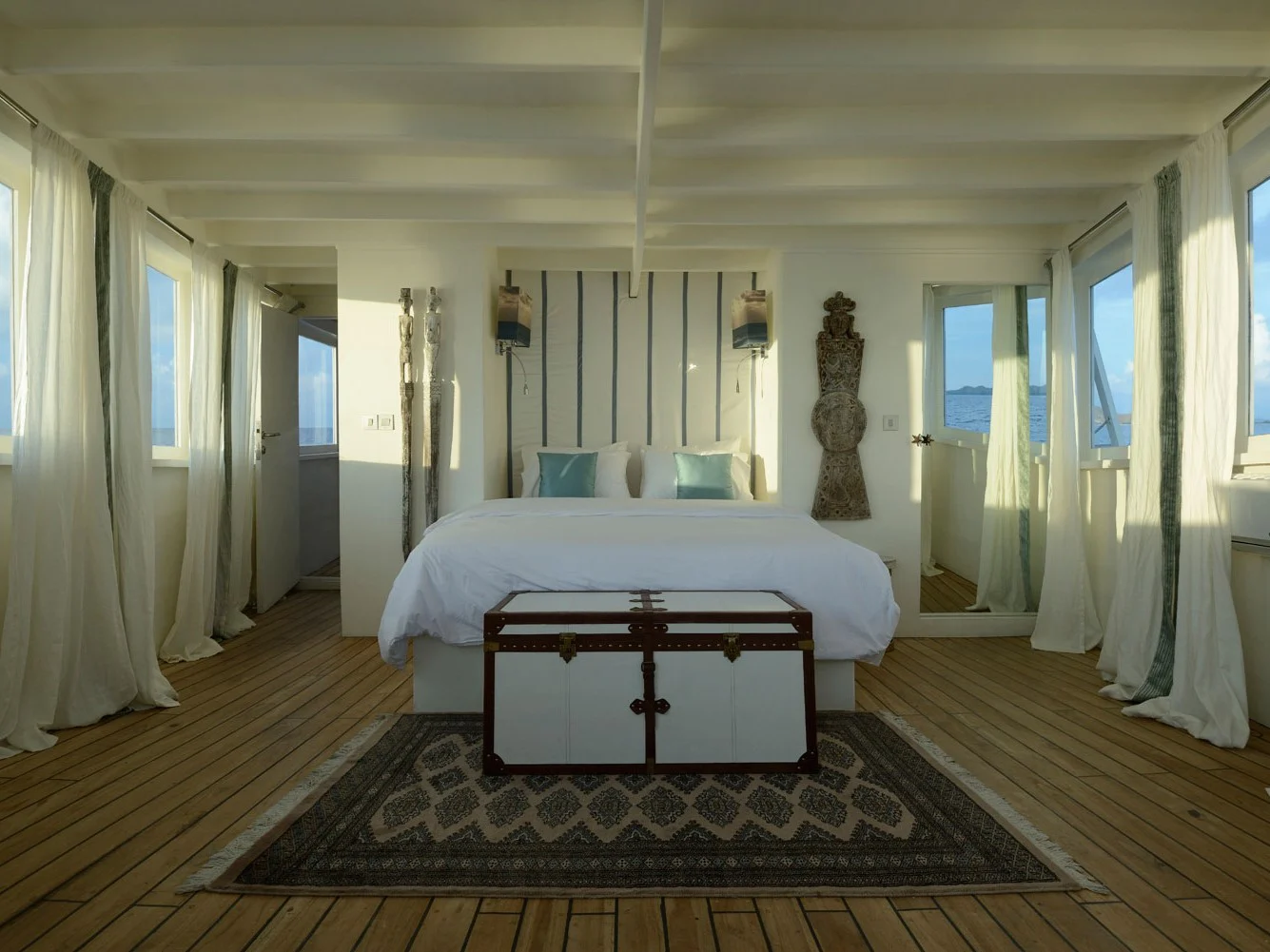 Alexa Private Cruise Master Cabin