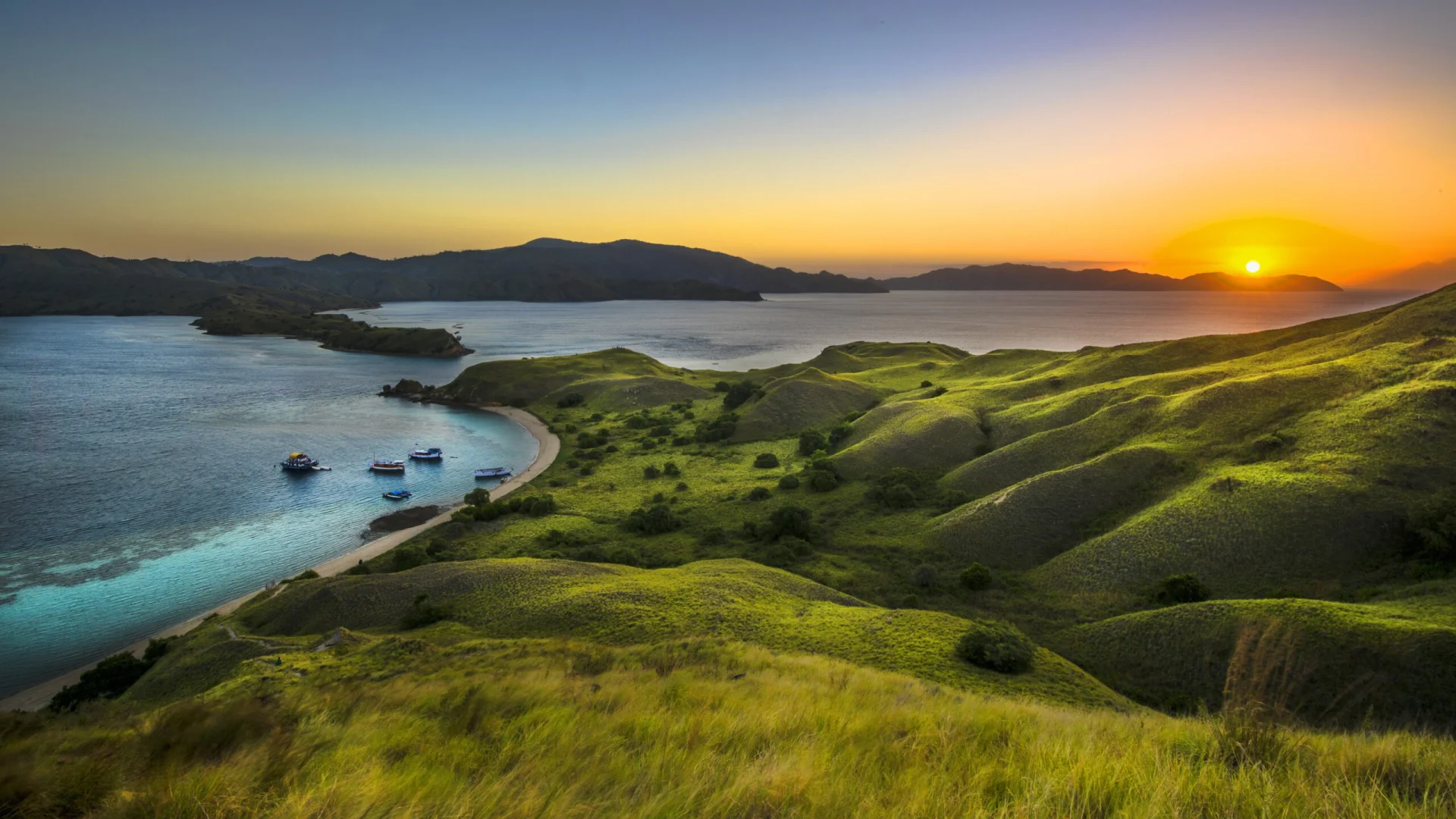 02_Discover-Luxury-Indonesia_Website_Friends-in-Nature_Banner