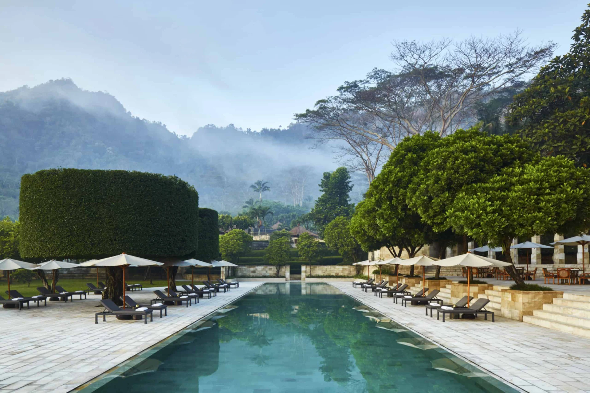 Amanjiwo Main Pool