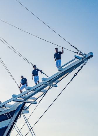 04_Discover-Luxury-Indonesia_Website_Liveaboard_ScubaSpa-ZEN-Indonesia_Second-Image-for-Overview